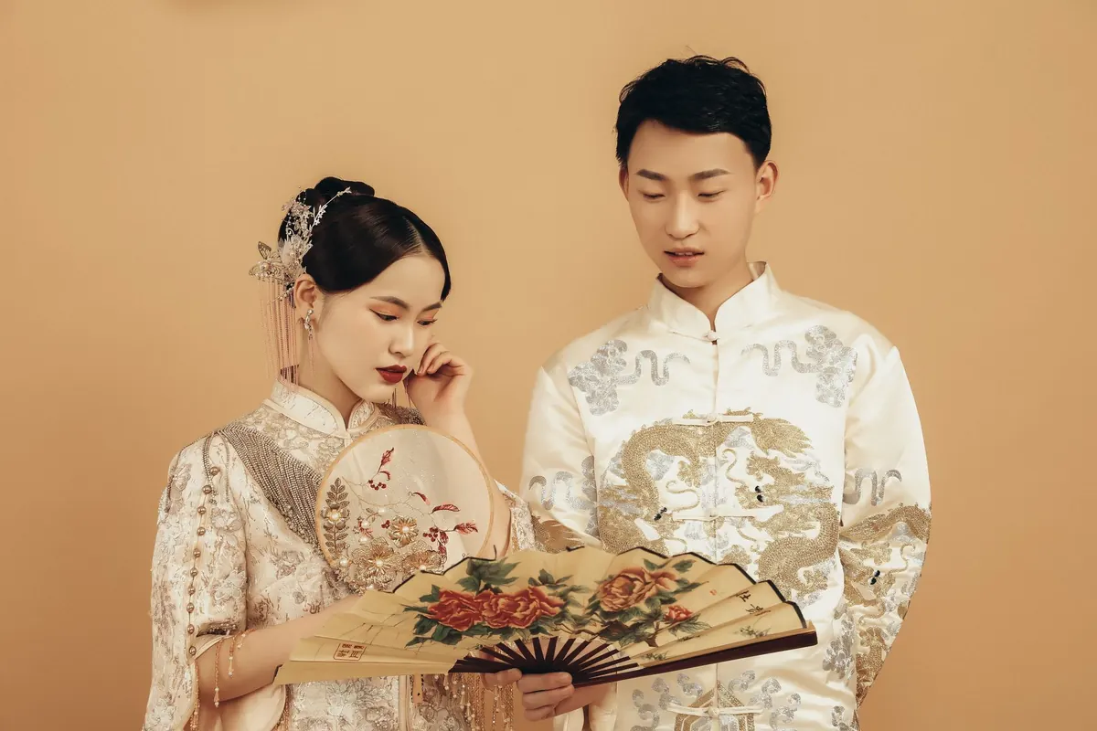 Ji-woo and Min-jun